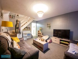 Sitting Room- click for photo gallery